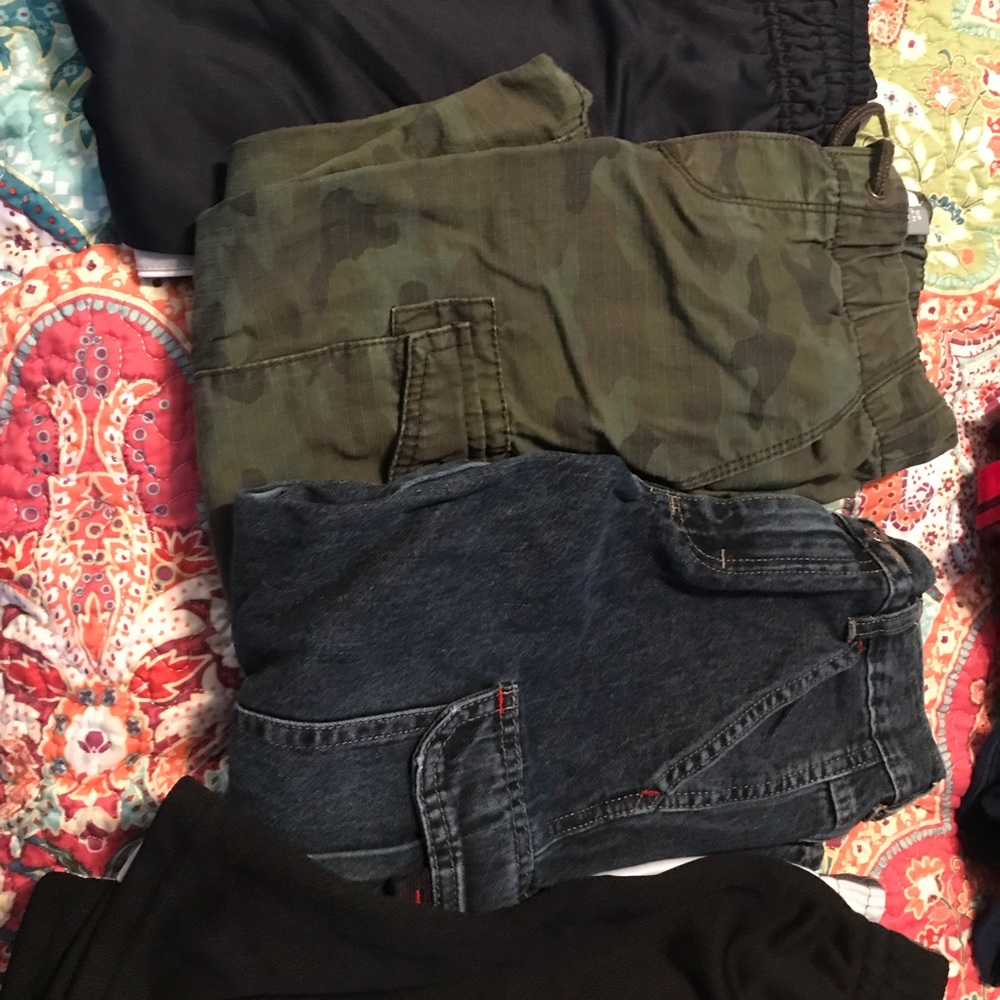 Boys size 6/7 clothing lot.